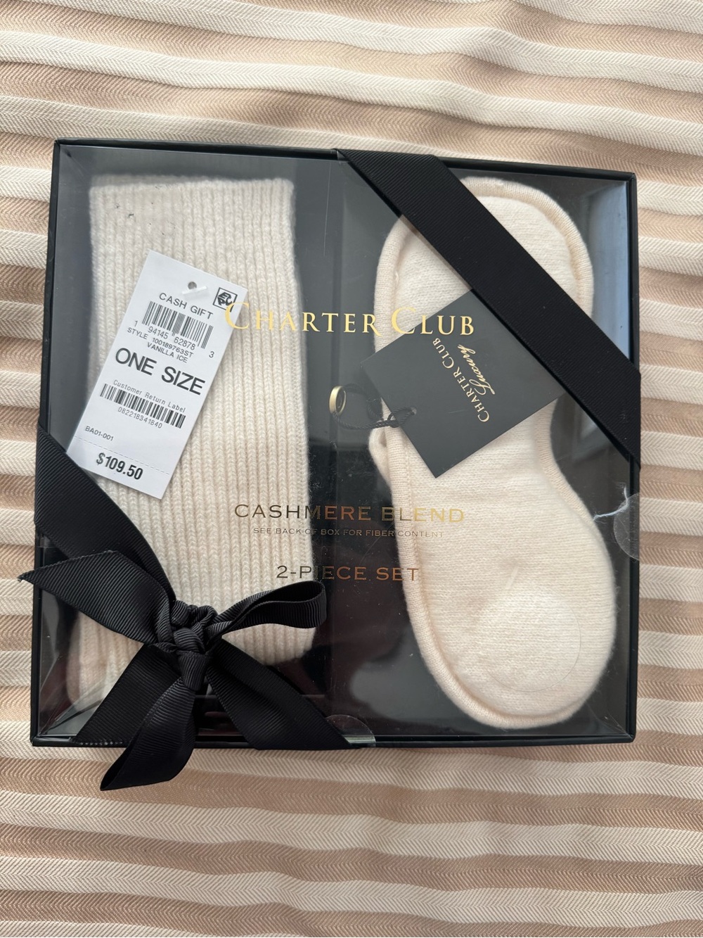 NWT!! Charter Club 94% Cashmere Socks & 100% Cashmere Eye Mask Gift Set Cream